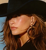 tanline-hero1-mobile_1024x.jpg